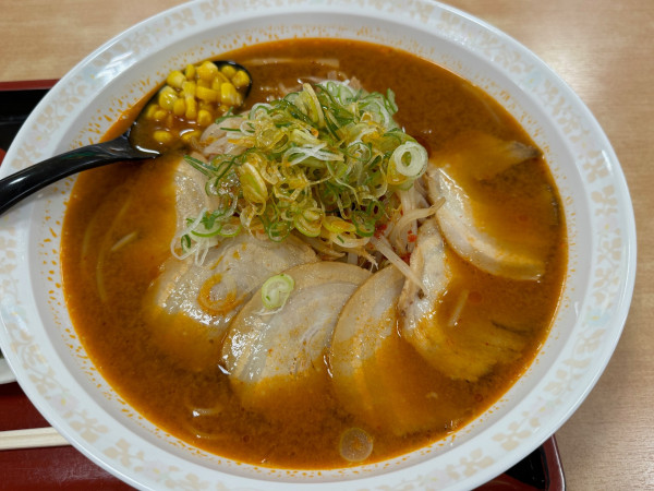 「味噌チャーシューメン　激辛　大盛」@ホテーフーヅ 伊那店の写真