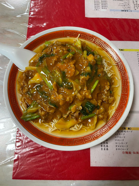 「カレーそば(830円)」@榮濱樓の写真