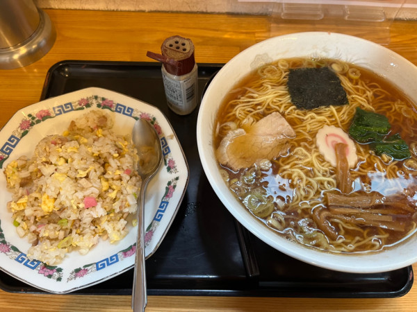 「半チャンラーメン＋大盛り」@お食事処 玉半食堂の写真