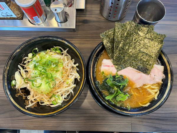 「野菜ラーメン」@家系ラーメン がくの写真