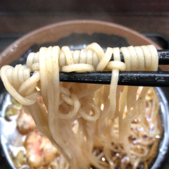 峠のそばの画像