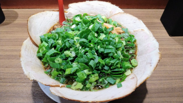 「チャーシュー麺+ねぎ増し」@麺や 太華 横浜橋店の写真