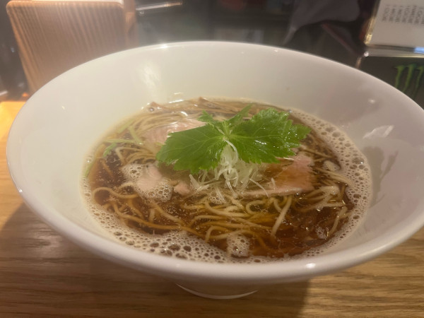 「らぁ麺 醤油」@のど黒らぁ麺 永屋の写真