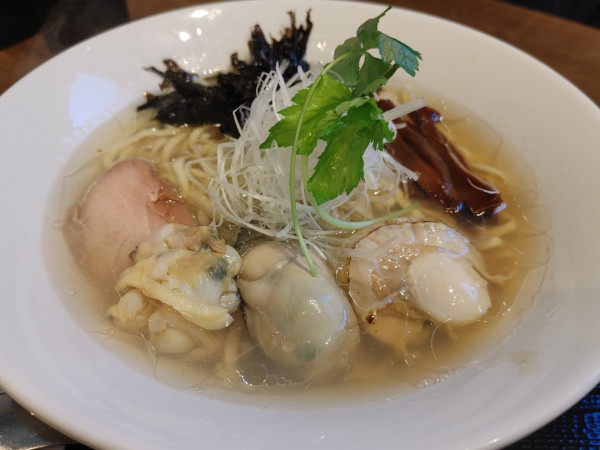 「貝と魚のあら炊き中華そば（プレミアム：1,400円）」@Fishmenの写真