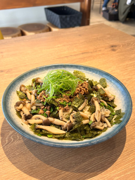 「にぼのりヒルズ」@貝出汁ラーめん クラムの写真