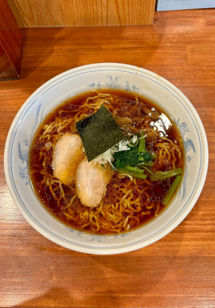 「支那そば大盛り（850+100）」@支那そば ともの写真