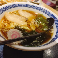 山田うどん 赤井店の画像