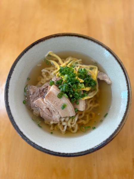 「まるかみそば ちぢれ」@沖縄そば まるかみの写真