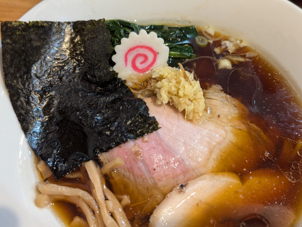 「12食限定生姜醤油ラーメン」@RAMEN TOMOの写真