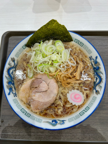 「らーめん　大盛り　890円」@舎鈴 グランツリー武蔵小杉店の写真