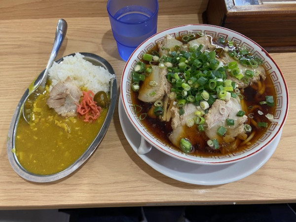 「諭吉ラーメン＋自家製カレーライス(ミニ)」@諭吉そばの写真