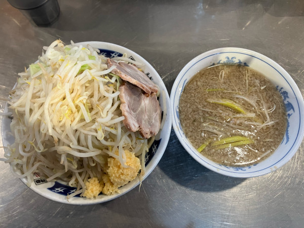 「つけめん(塩)  1050円」@ラーメン大 下高井戸店の写真