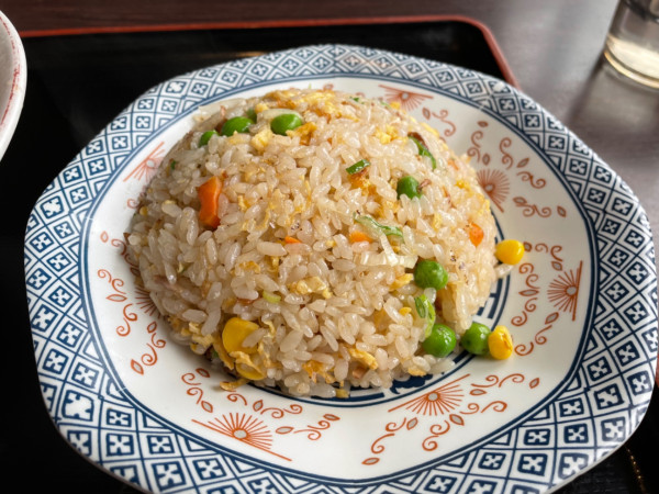 「ラーメンとチャーハンセット　￥７８０」@中華料理 香味園の写真