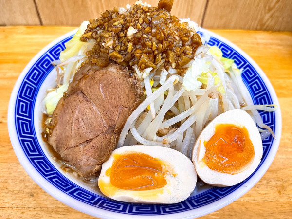 「ふじ麺　醤油（930円）、味玉（CP）」@勝神角ふじの写真