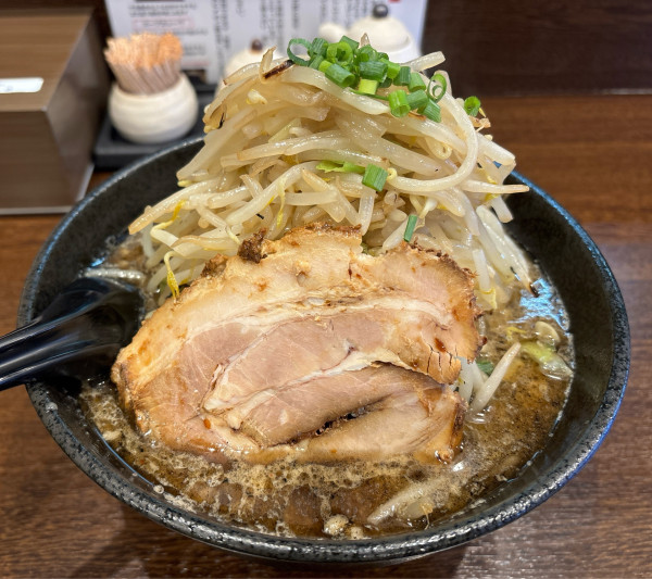 「焦がし味噌＋炒めもやし増し＋味付きニンニク」@焦乃香.の写真