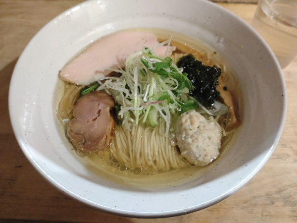 「塩ラーメン900円」@ラーメン いいねの写真