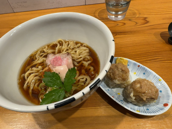 「らーめん＋おかみのしゅうまい」@らーめん かねかつの写真