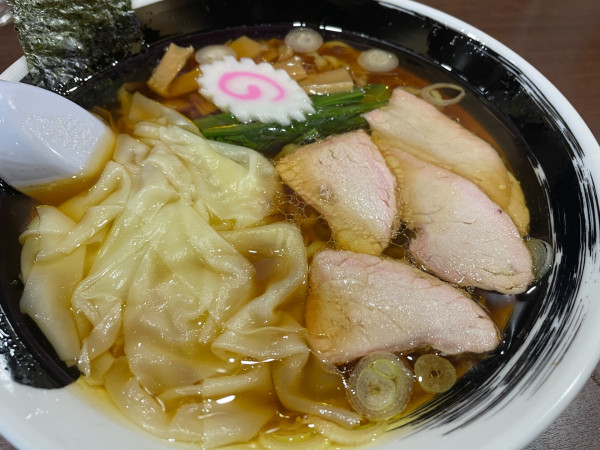 「ワンタン麺:1100円」@白河手打ち中華そば すずやの写真