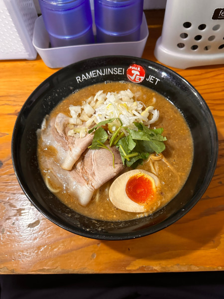 「味噌煮込みそば」@ラーメン人生 JET600の写真