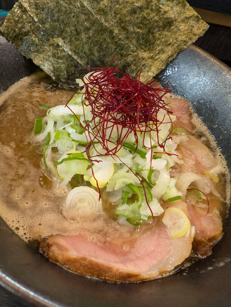 「焼きあごらーめん」@麺屋なにがしの写真