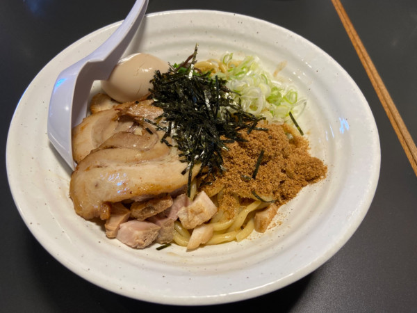 「特製まぜそば(1080円)」@茨城豚骨 とんこつ家 高菜の写真