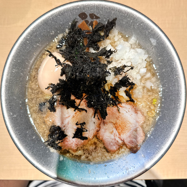 「味玉中華そば+玉ねぎ」@麺工 豊潤亭の写真