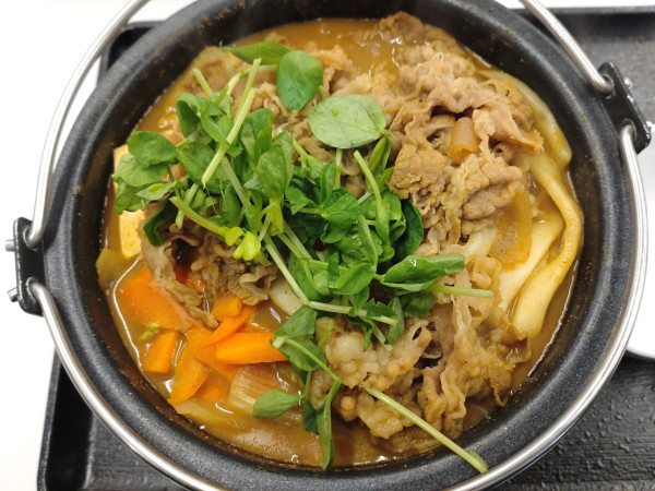 「【期間限定】牛カレー鍋（単品）　８２２円」@吉野家 北千住本町商店街店の写真