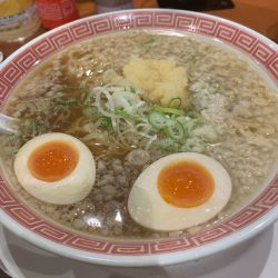 素らーめん(にんにく味玉背脂)