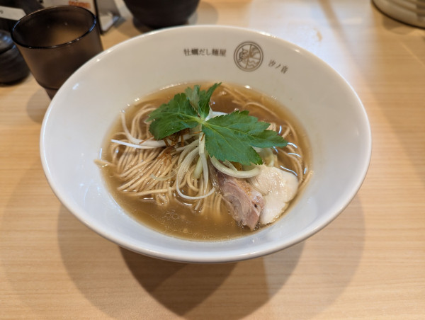 「牡蠣だし麺」@牡蠣だし麺屋 汐ノ音の写真