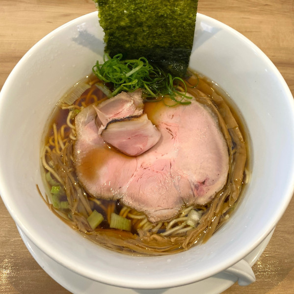 「正油らーめん 900円」@らーめん はんぐりーの写真