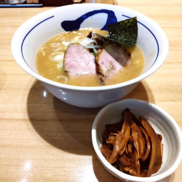 「濃厚らーめん（￥1,030）＋めんま（￥160）」@つじ田 大崎店の写真