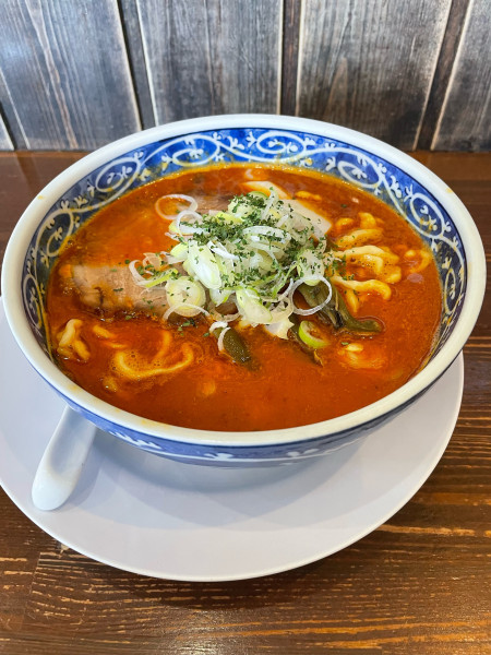 「伽哩ラーメン　980円」@麺屋 八の写真
