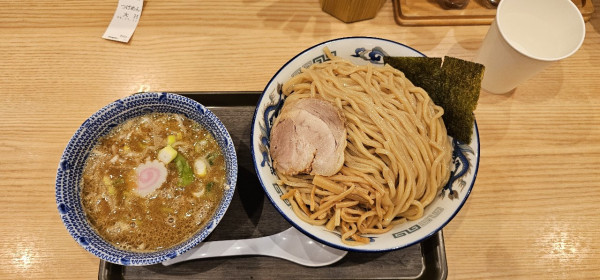 「つけ麺」@舎鈴 池袋東口店の写真