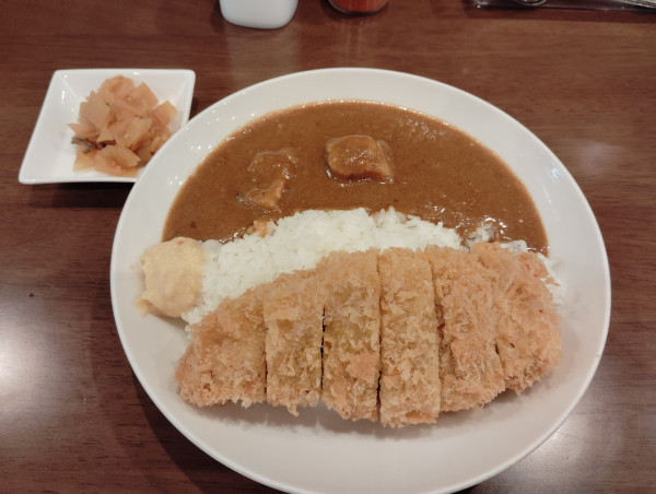 「国産豚バラカレー&極上ロースカツ　　　1300円」@しまやの写真