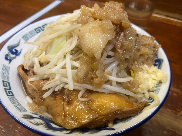 「小ラーメン（少なめ）¥900」@蓮爾 新町一丁目店の写真