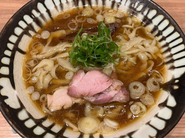 「醤油 手揉み麺」@麺処 ほん田 秋葉原本店の写真