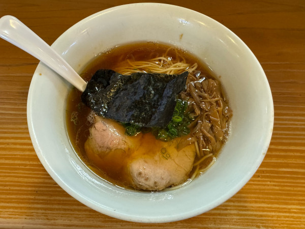 「醤油らぁ麺　800円」@らぁ麺 むらまさ 唐津本店の写真