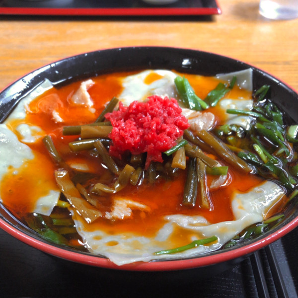 「満州にらワンタンラーメン　味噌　にら増し」@さかえや本店の写真
