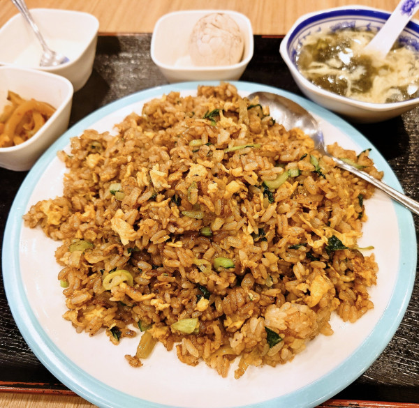 「醤油チャーハン」@拾味の写真