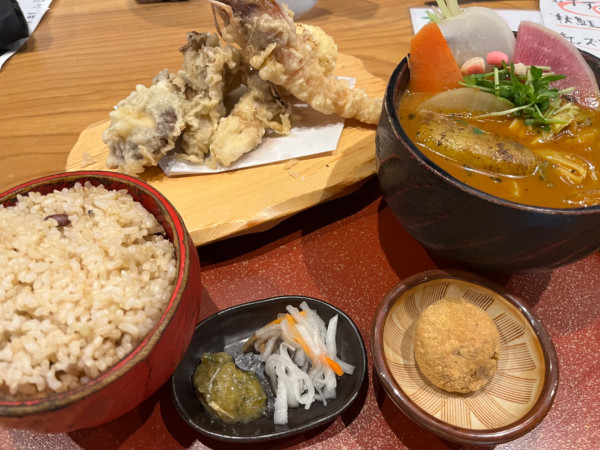 「天ぷら定食セット：2350円」@スープカレー奥芝商店おくしばぁちゃんの写真