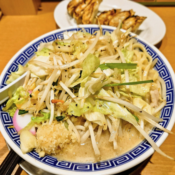 「タンメン＋餃子」@町中華 トナリ飯店の写真