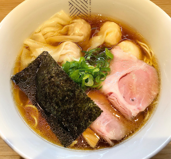 「志那蕎麦　2種のワンタン麺　1200円」@支那蕎麦 澤田の写真