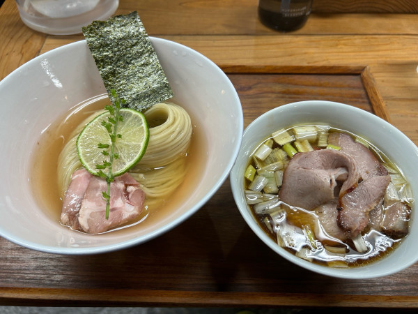 「味玉 昆布水つけ麺 ちょい肉増し」@YOKOKURA STOREHOUSEの写真