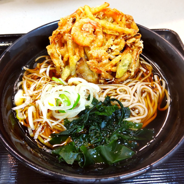 「【期間限定/店舗限定】海老かき揚げそば（￥650）」@名代 富士そば 大森店の写真