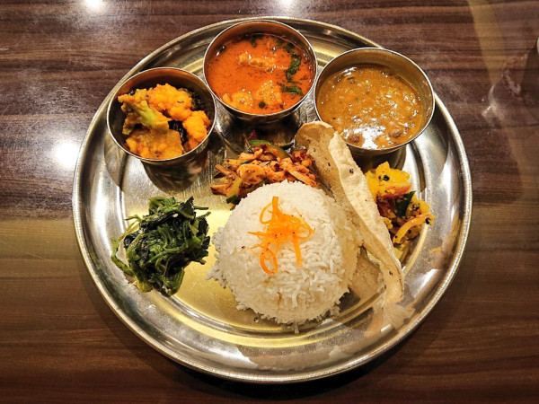 「B.ダルバート(チキン)」@Pipleの写真