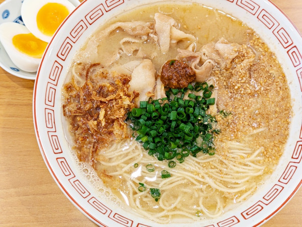 「味噌らーめん＋塩たまご（＋半替玉）」@しののめヌードルの写真