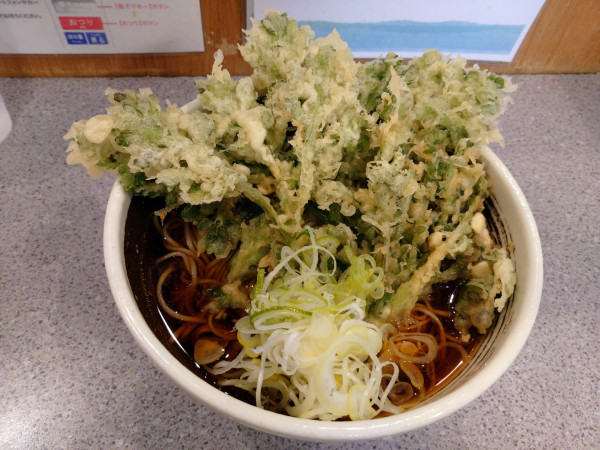 「春菊天そば」@甲斐そばの写真