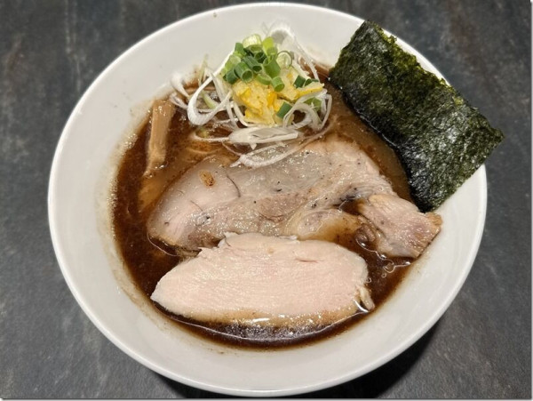 魚介らーめん（950円）