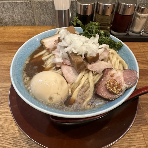 「背脂煮干しそば」@麺処 青野の写真