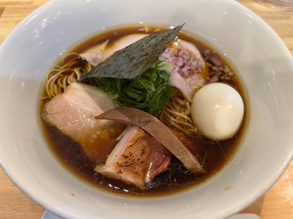 「特製醤油そば:1400円」@開運橋通 ふじ原の写真